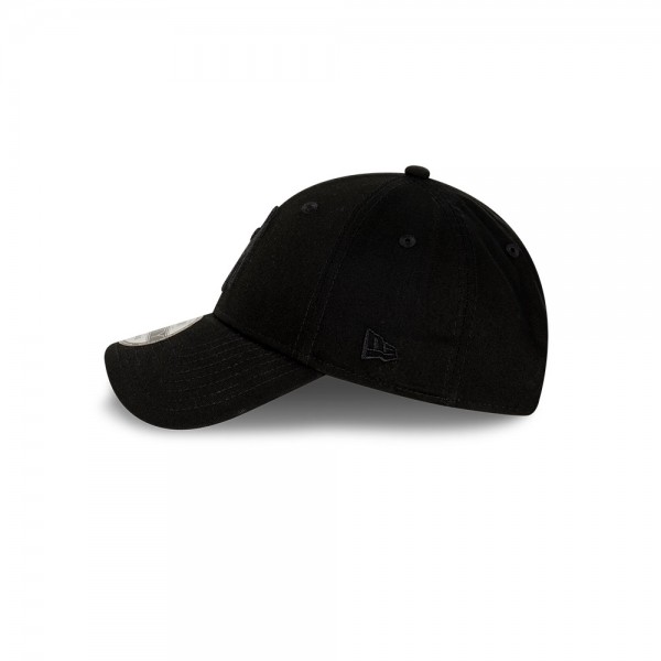 Bulldogs Black on Black 9FORTY OSFM