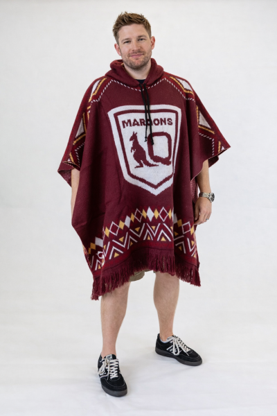 QLD Knitted Poncho
